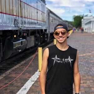 Meet your Posher, Steven